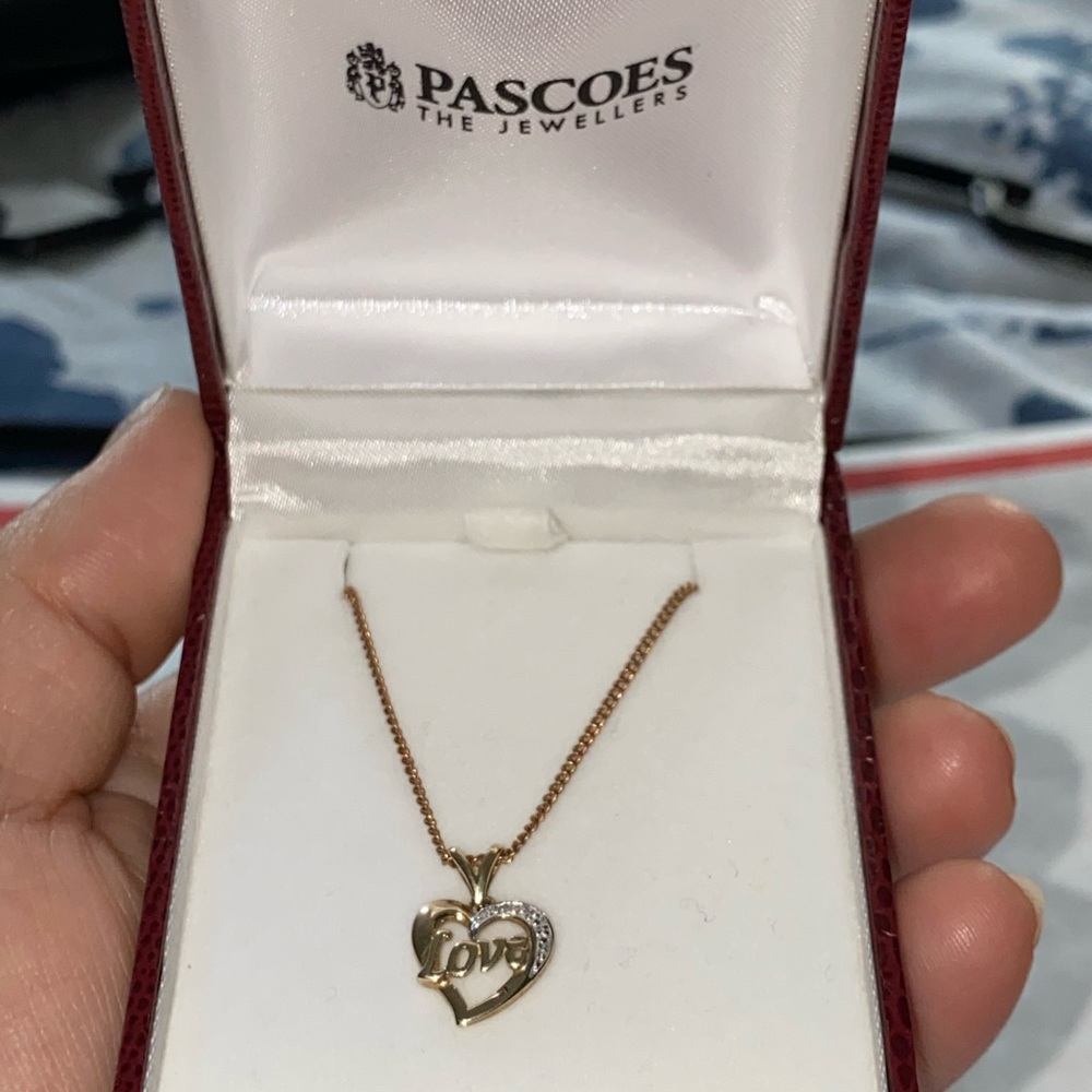 Diamond love necklace